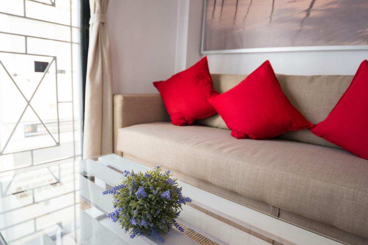 Ma1A-Apt With Rooftops With Palms Close To Old Town Malaga Luaran gambar