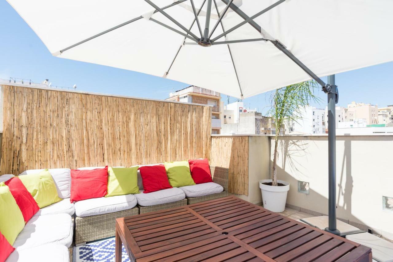 Ma1A-Apt With Rooftops With Palms Close To Old Town Malaga Luaran gambar