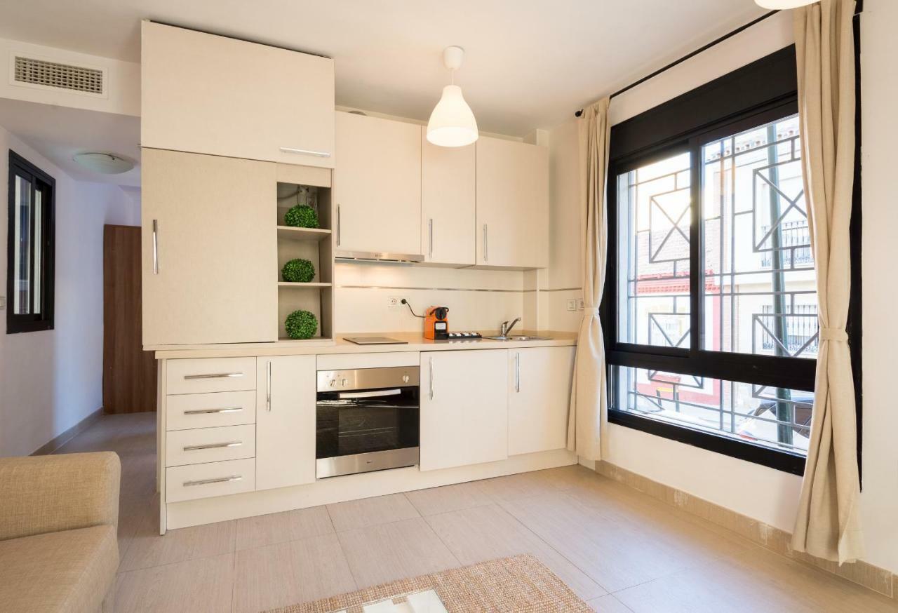 Ma1A-Apt With Rooftops With Palms Close To Old Town Malaga Luaran gambar